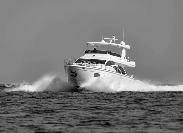 Włochy Toskania Wyspa Elba Luksusowy Jacht — Zdjęcie stockowe