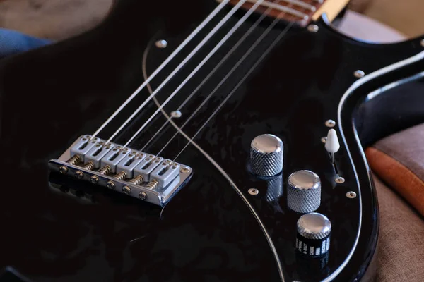 Guitarra Elétrica Preta Corpo Sólido — Fotografia de Stock
