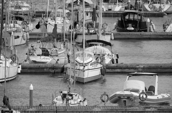 Italien Sicilien Medelhavet Marina Ragusa Ragusaprovinsen Maj 2023 Motorbåtar Och — Stockfoto