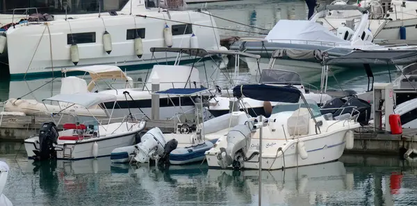 Italien Sizilien Mittelmeer Marina Ragusa Provinz Ragusa Juni 2023 Motorboote — Stockfoto