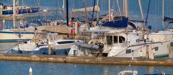 Italien Sizilien Mittelmeer Marina Ragusa Provinz Ragusa Juni 2023 Segelboote — Stockfoto