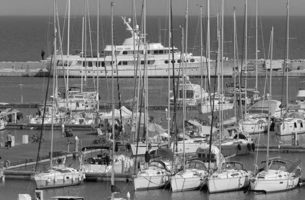 Italien Sizilien Mittelmeer Marina Ragusa Provinz Ragusa Juni 2023 Luxusyachten — Stockfoto
