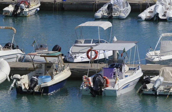 Italien Sizilien Mittelmeer Marina Ragusa Provinz Ragusa August 2023 Motorboote — Stockfoto