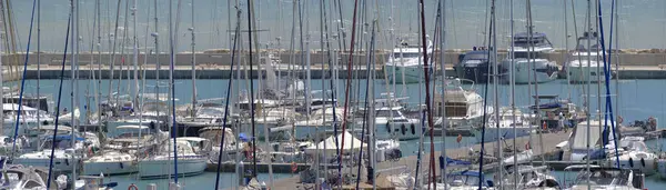 Włochy Sycylia Morze Śródziemne Marina Ragusa Prowincja Ragusa Sierpnia 2023 — Zdjęcie stockowe