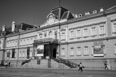 Bulgaristan, Sofya; 22 Eylül 2023, Kraliyet Sarayı cephesi, bugünkü Ulusal Sanat Galerisi, şehrin merkez meydanı - EDITORIAL