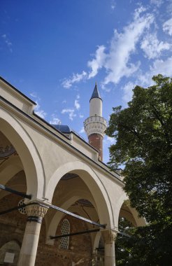 Bulgaristan ve Sofya şehir merkezindeki Bania Bai Camii manzaralı