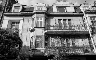 Bulgaristan, Sofya ve eski bina cepheleri