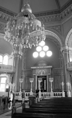 Bulgaristan, Sofya; 24 Eylül 2023, sinagogdaki insanlar - EDITORIAL