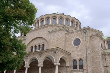 Bulgaristan, Sofya; 24 Eylül 2023, Bania Bai Camii 'ndeki insanlar - EDITORIAL