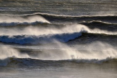 İtalya, Sicilya Kanalı, kışın sert Akdeniz