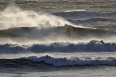 İtalya, Sicilya Kanalı, kışın sert Akdeniz