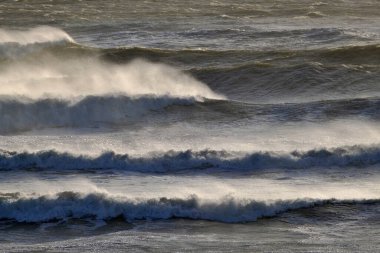 İtalya, Sicilya Kanalı, kışın sert Akdeniz