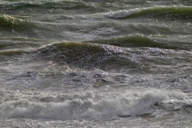 İtalya, Sicilya Kanalı, kışın sert Akdeniz