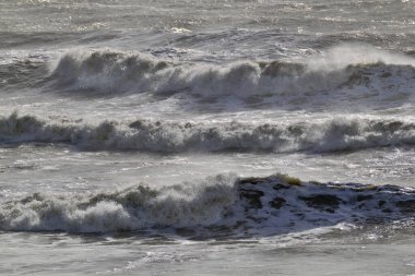 İtalya, Sicilya Kanalı, kışın sert Akdeniz