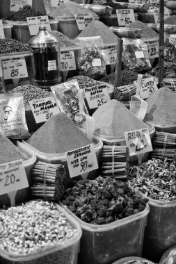 Türkiye, İstanbul, Baharat Pazarı; 25 Ocak 2010, Türk baharatları satılık - EDITORIAL