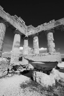 İtalya, Sicilya, Selinunte, Yunan Hera Tapınağı (MÖ 409).)