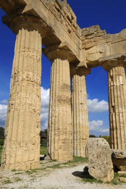 İtalya, Sicilya, Selinunte, Yunan Hera Tapınağı (MÖ 409).)