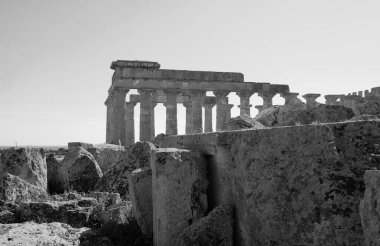 İtalya, Sicilya, Selinunte, Yunan Hera Tapınağı (MÖ 409).)