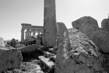 İtalya, Sicilya, Selinunte, Yunan Hera Tapınağı (MÖ 409).)