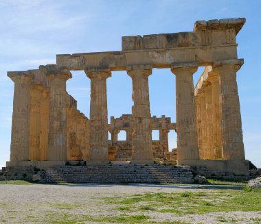İtalya, Sicilya, Selinunte, Yunan Hera Tapınağı (MÖ 409).)