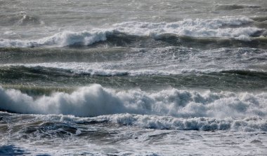 İtalya, Sicilya Kanalı, kışın sert Akdeniz
