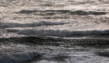 İtalya, Sicilya Kanalı, kışın sert Akdeniz