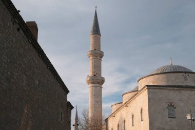 Türkiye, Edirne, merkezde bir cami manzarası
