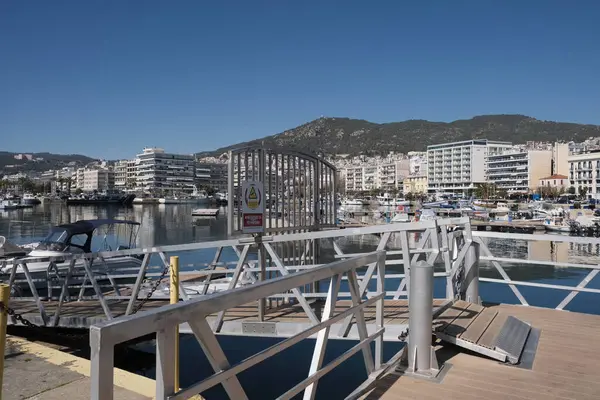 Yunanistan, Kavala ve kentin panoramik manzarası