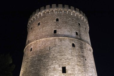 Yunanistan, Selanik; Beyaz Kule manzarası, şehrin gezinti güvertesi, gece