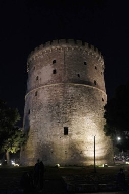 Yunanistan, Selanik; Beyaz Kule manzarası, şehrin gezinti güvertesi, gece