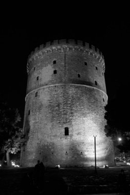 Yunanistan, Selanik; Beyaz Kule manzarası, şehrin gezinti güvertesi, gece