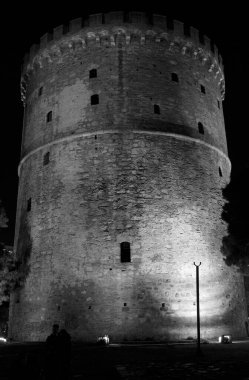 Yunanistan, Selanik; Beyaz Kule manzarası, şehrin gezinti güvertesi, gece