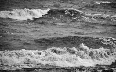 İtalya, Sicilya Kanalı, kışın sert Akdeniz