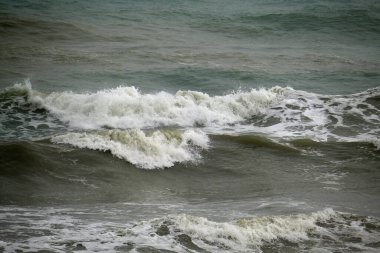 İtalya, Sicilya Kanalı, kışın sert Akdeniz