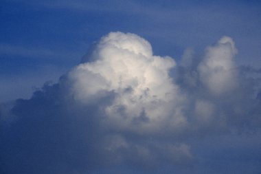 İtalya, Sicilya, gökyüzündeki bulutlar