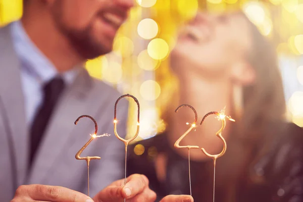 Πρωτοχρονιάτικο Πάρτι 2023 Sparklers Υψηλής Ποιότητας Φωτογραφία — Φωτογραφία Αρχείου