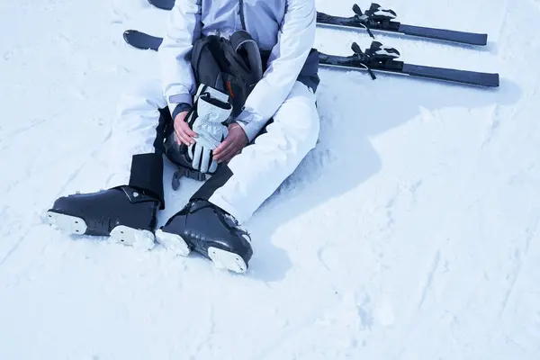 マドンナ カンピオのスキーで女性の写真 高品質の写真 ストック画像