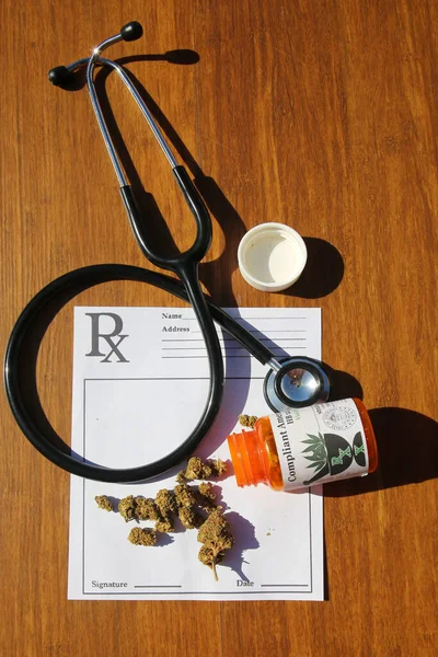 Medical Marijuana Close Cannabis Doctors Prescription Weed Medicinal Pot Stethoscope — Stock Photo, Image