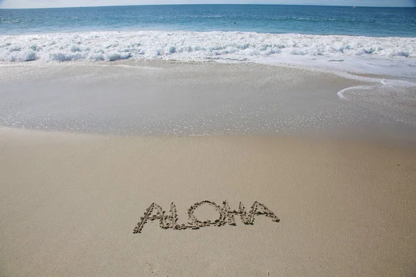 Aloha Written Sand Beach Message Handwritten Smooth Sand Beach — Stockfoto