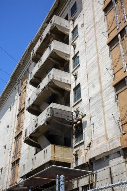 San Pedro, California - ABD - 11 Mayıs 2022: Depo No. Bir. San Pedro California 'daki sanayi binası. Güney Kaliforniya 'da depolama ve çeşitli işletmeler için kullanılan büyük bina