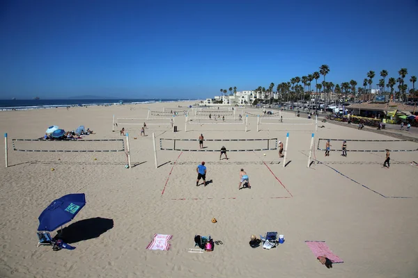Huntington Beach California Usa March 2022 People Play Volleyball Beach — Photo