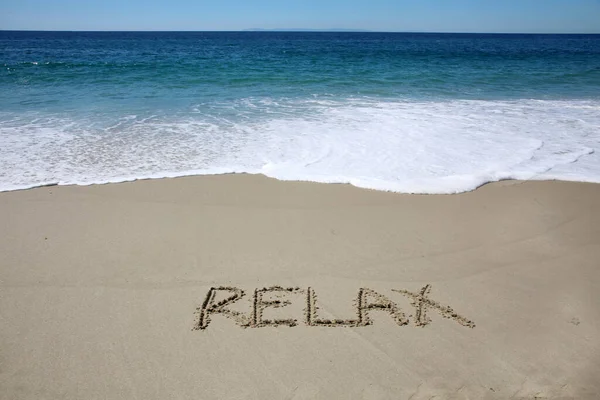Relax Written Sand Beach Message Handwritten Smooth Sand Beach — Stockfoto