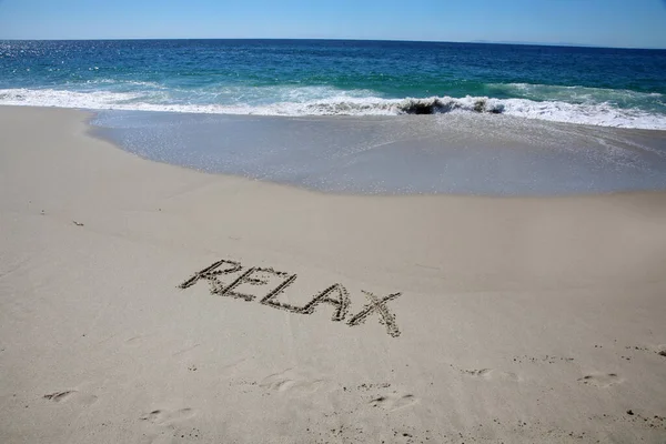 Relax Written Sand Beach Message Handwritten Smooth Sand Beach — Stockfoto