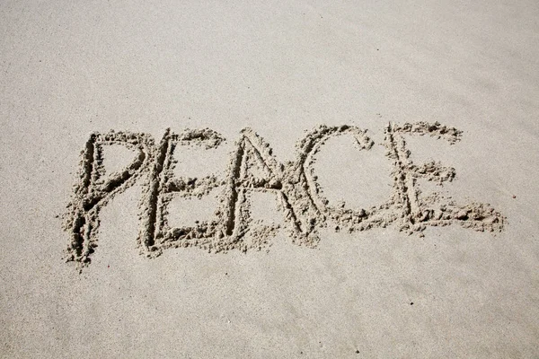 Peace Written Sand Beach Message Handwritten Smooth Sand Beach — Stockfoto