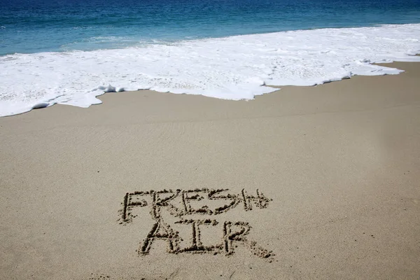 Fresh Air Written Sand Beach Message Handwritten Smooth Sand Beach — Fotografia de Stock