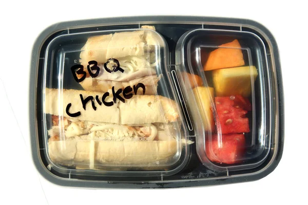 Kanapka Kurczakiem Świeżymi Owocami Restauracja Jedzenie Zrobienia Dostawa Żywności Obiad — Zdjęcie stockowe