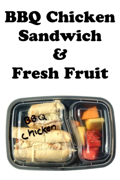 Bbq Chicken Sandwich Met Vers Fruit Restaurant Eten Mee Nemen — Stockfoto