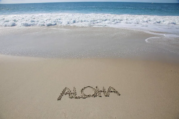Aloha Written Sand Beach Message Handwritten Smooth Sand Beach — Foto Stock