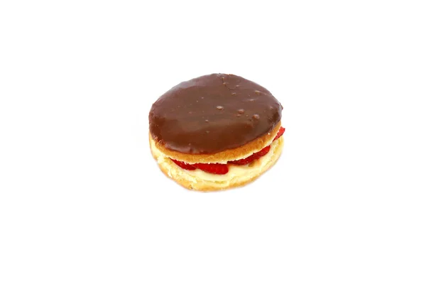 Schokoladen Eclairs Mit Erdbeere Und Sahne Isoliert Auf Weiß Raum — Stockfoto