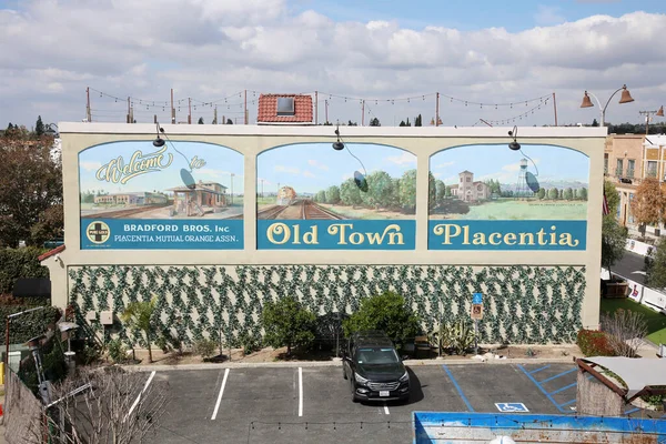 Placentia California Estados Unidos 2023 Cartelera Placentia Ciudad Vieja Estacionamiento — Foto de Stock